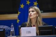 La griega Eva Kaili está presa en Bruselas